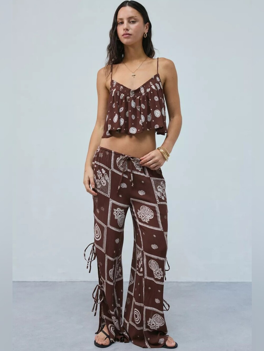 NWT Urban Outfitters Out From Under Draped Flowy Shell Patterned Tank Crop Top M